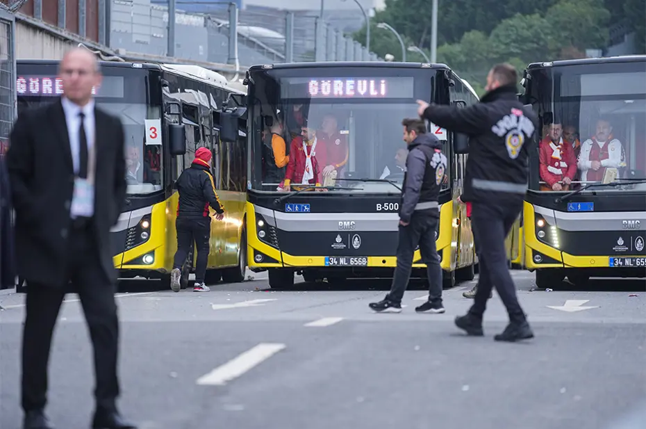 Fenerbahçe-Galatasaray derbisinde geri sayım: İşte dakika dakika tüm gelişmeler - 4