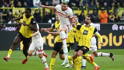 Niko Kovac da Dortmund'a çare olamadı, Leverkusen deplasmanda yara aldı