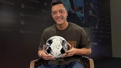 Mesut Özil'den TFF başkanlığı iddialarına net cevap