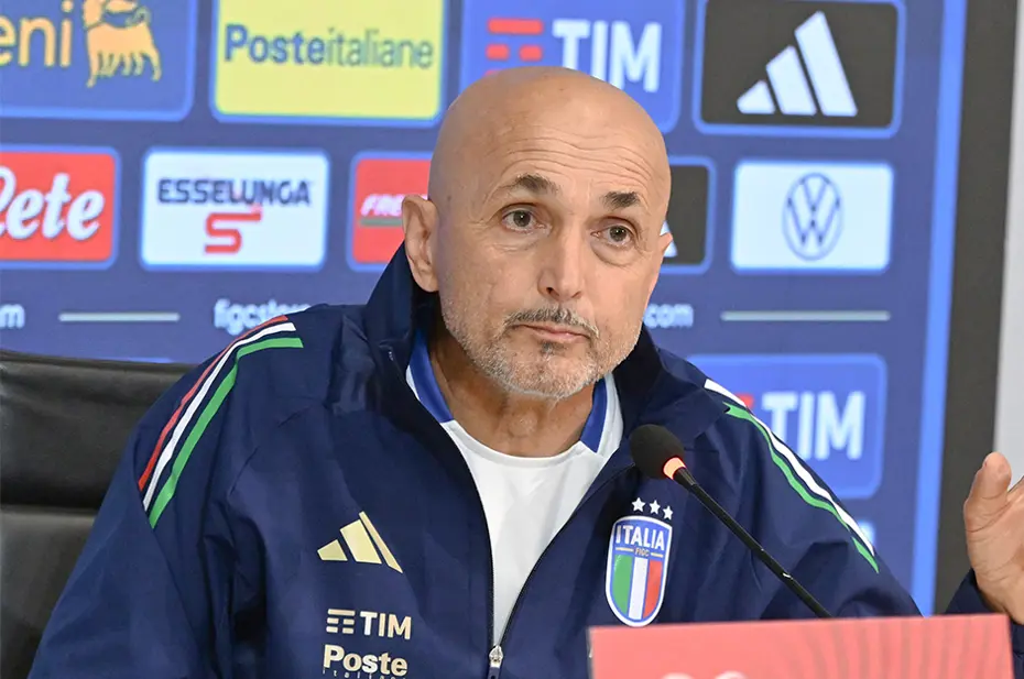 Roma'ya veda eden Ranieri yeni takımıyla imzalıyor: 11 yıl sonra ilk - 2