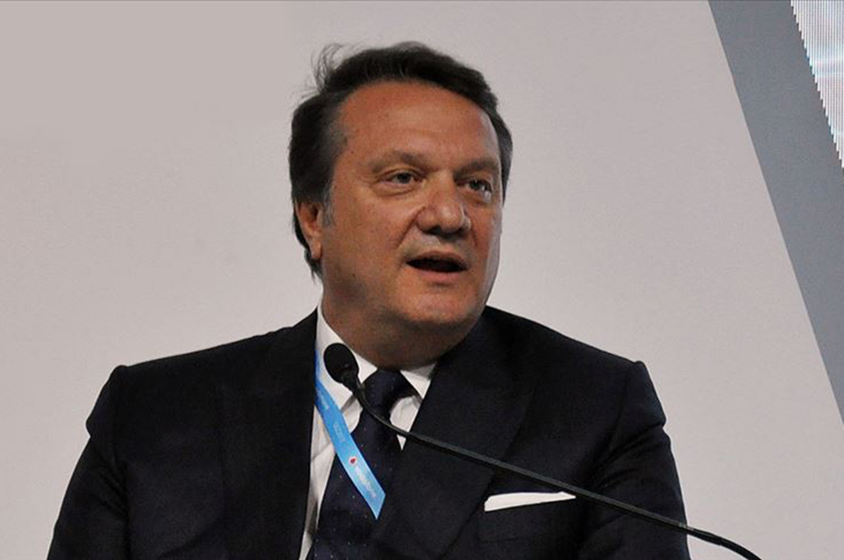 Hasan Arat'tan transfer açıklaması: "İstediğimiz futbolcuyu getireceğiz"