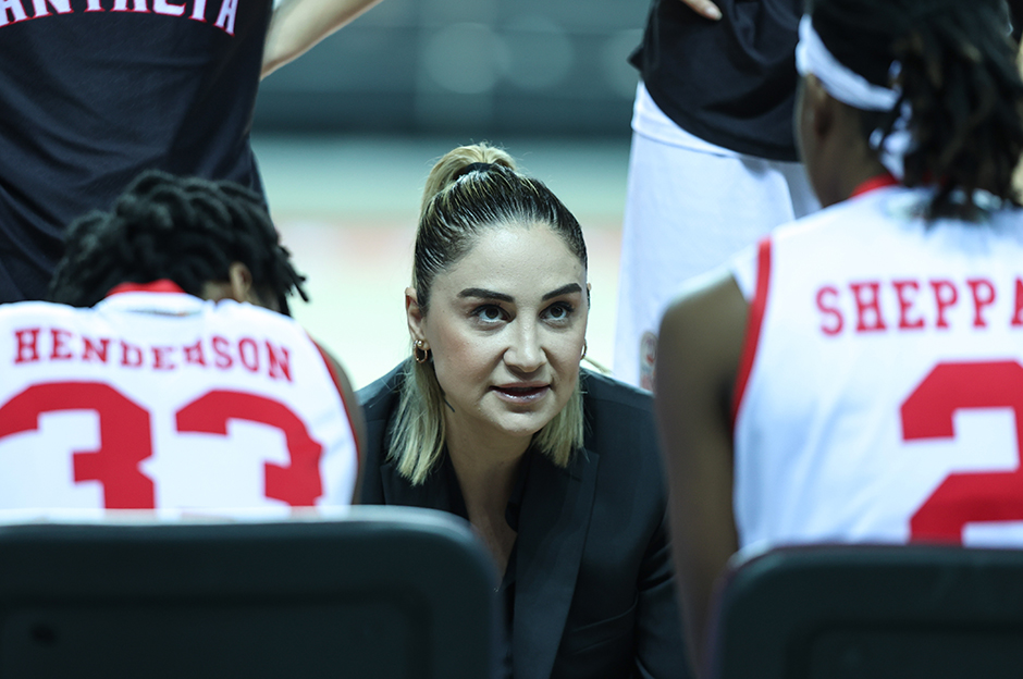 Selen Erdem: Beni ilk defa görenler, 'Dişi Fatih Terim' benzetmesi yapıyor