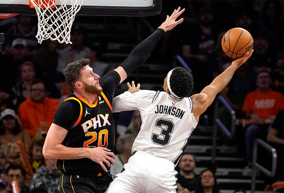NBA'de inanılmaz son: 2 saniye kala galibiyeti getirdi