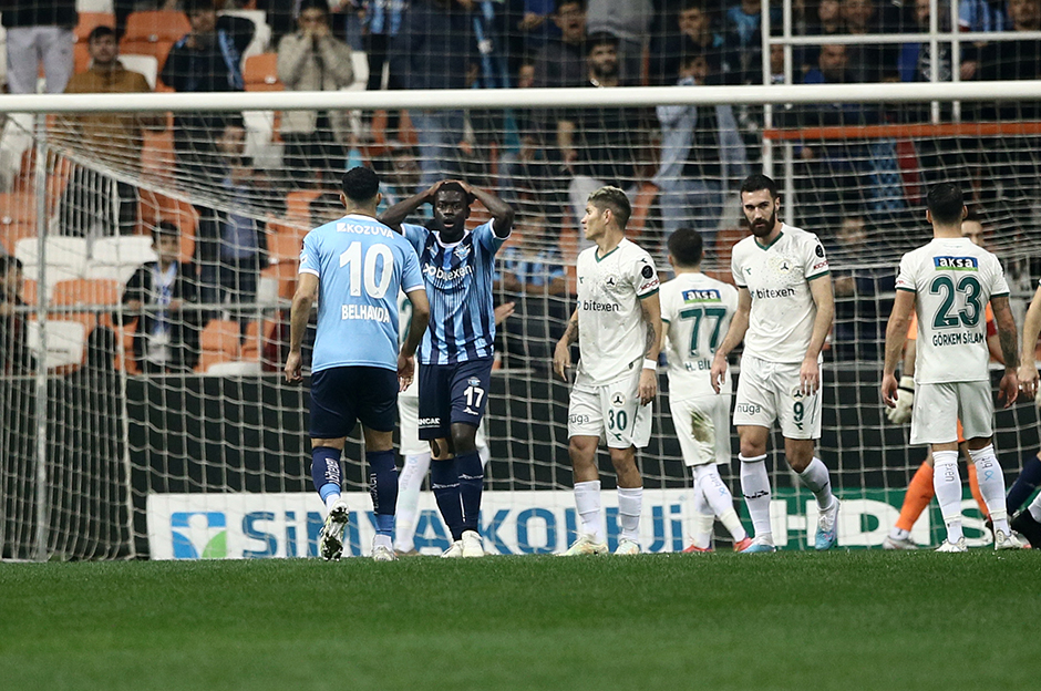 2 kırmızı kart, penaltı, iki gol! Adana'da kazanan çıkmadı