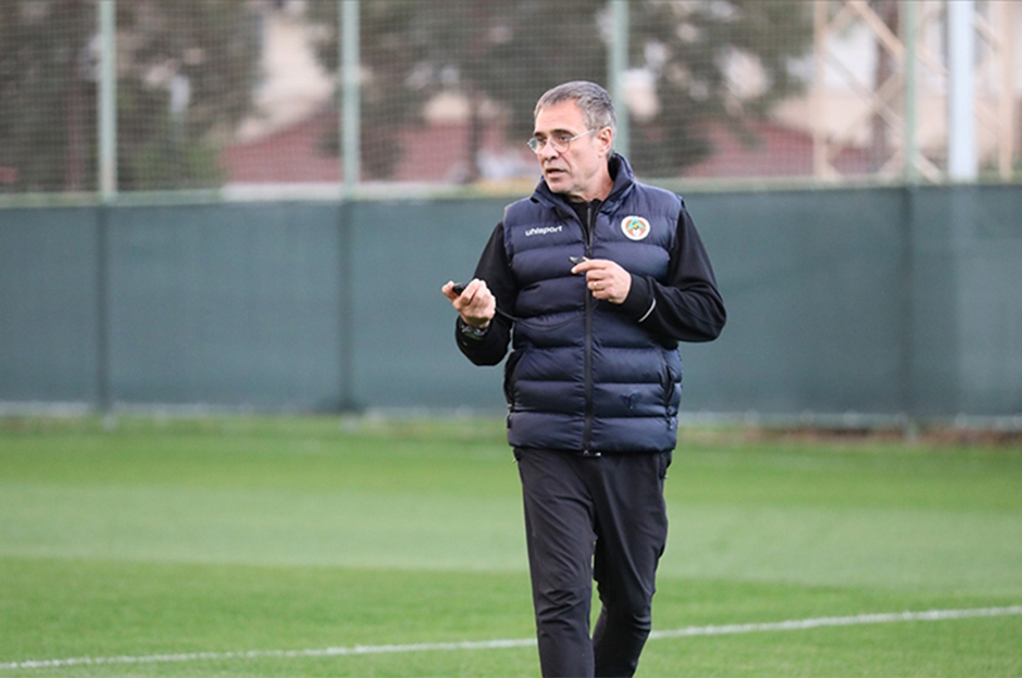 Ersun Yanal: Ligdeki konumumuzu 4 maçlık seri netleştirecek