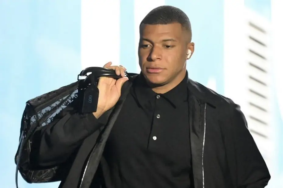 PSG Başkanı Nasser Al Khelaifi'den Mbappe'ye tehdit - 4