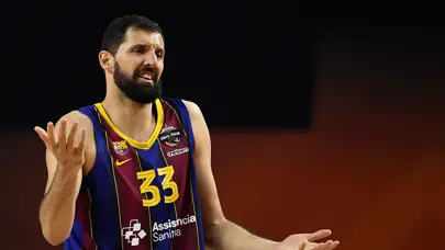 Nikola Mirotic yeni takımına imza attı