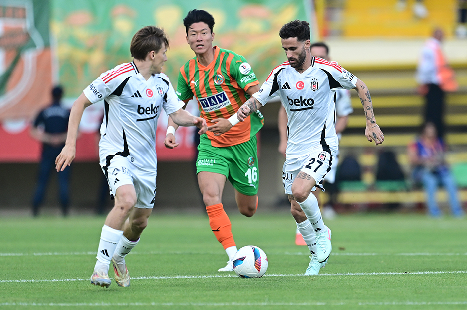 Beşiktaş elindeki avantajı kaptırdı: Alanyaspor kümede kalma yolunda altın değerinde puan aldı