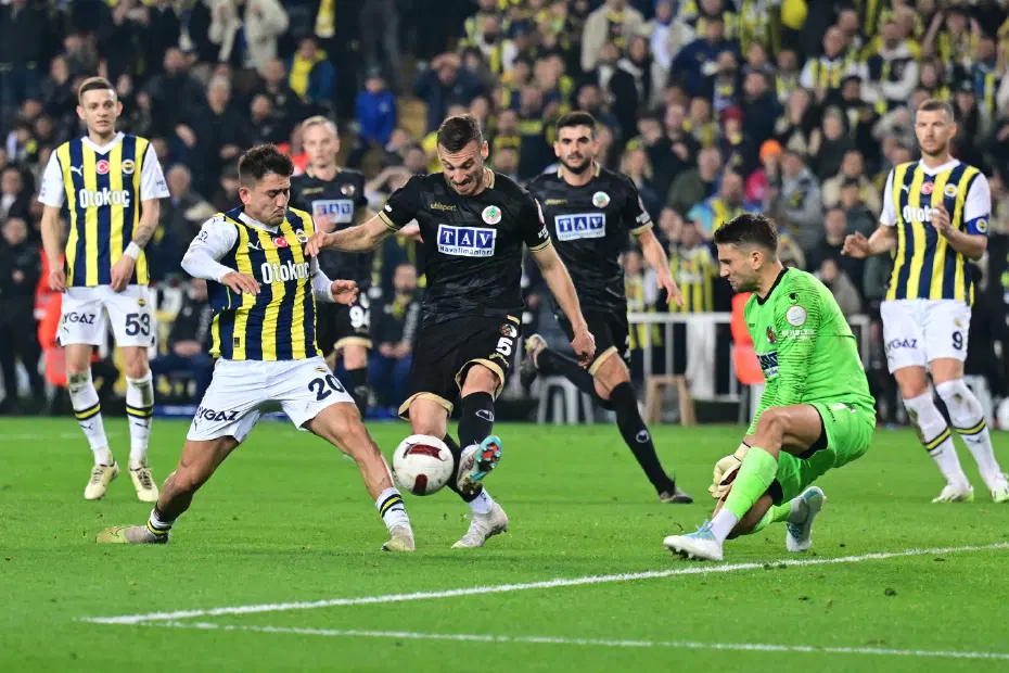Nihat Kahveci'nin Cengiz Ünder şaşkınlığı - 3