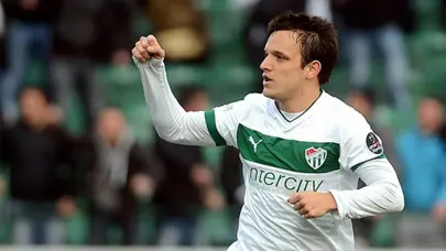 Bursaspor yeni teknik direktörünü açıkladı