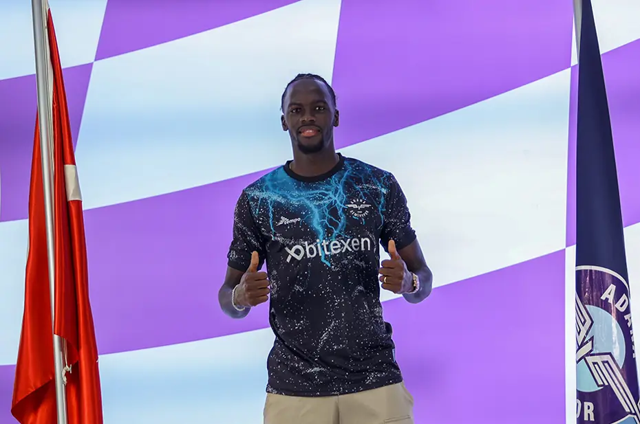 Süper Lig'de ara transferde atılan imzalar - 23