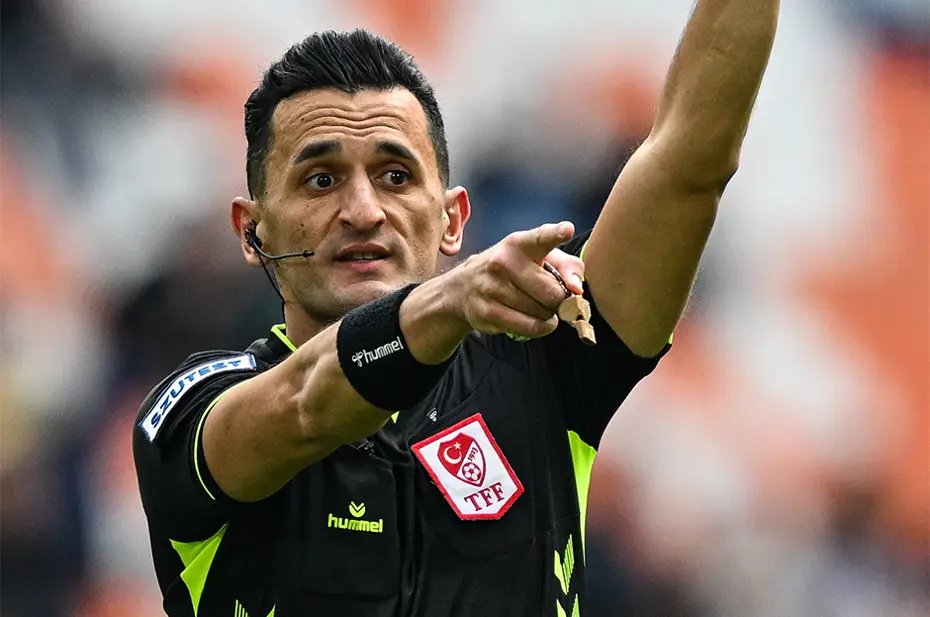 MHK'dan 2 hakem için flaş hamle: Artık Süper Lig'de düdük çalamayacaklar - 3 MHK'dan 2 hakem için flaş hamle: Artık Süper Lig'de düdük çalamayacaklar - 3