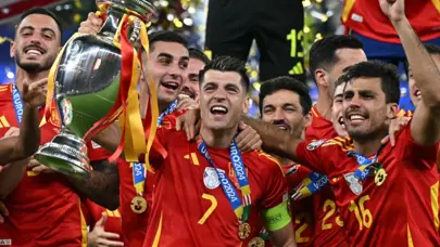UEFA'dan Morata ve Rodri'ye "Cebelitarık İspanyol'dur" cezası