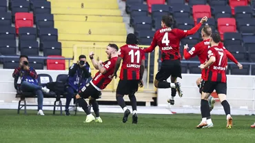Gaziantep FK'nın yükselişi RAMS Başakşehir karşısında da devam etti