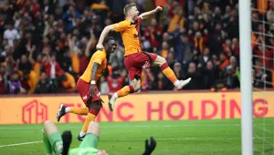 "Derbi öncesi psikolojilerini bozdu" Spor yazarları Galatasaray - Adana Demirspor maçı için ne dedi? "Derbi öncesi psikolojilerini bozdu" Spor yazarları Galatasaray - Adana Demirspor maçı için ne dedi?