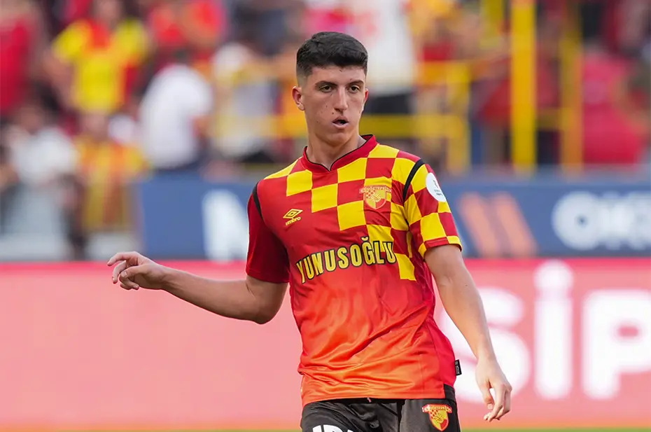 Trabzonspor'un gözü kulağı bu transferde: Göztepe'nin genç yıldızına Avrupa'dan kanca - 6