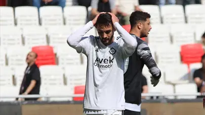 Ligden düşen Altay'a bir darbe de FIFA'dan geldi