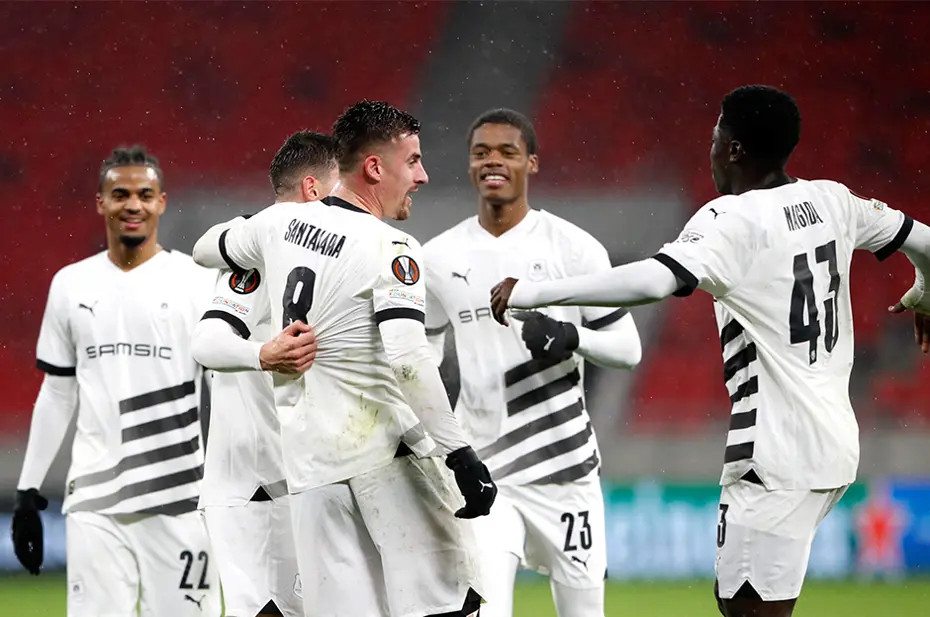 UEFA Avrupa Ligi'nde ilk iki sırayı garantileyen takımlar - 7