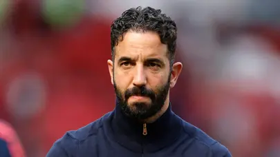 Manchester United'da beklenen karar: Ruben Amorim'den yıldız isimlerin ayrılığına onay Manchester United'da beklenen karar: Ruben Amorim'den yıldız isimlerin ayrılığına onay