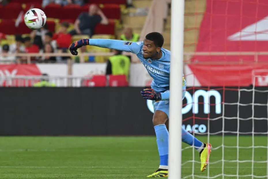 Galatasaray transferde sağ gösterip sol vuruyor: Alban Lafont - 2 Galatasaray transferde sağ gösterip sol vuruyor: Alban Lafont - 2