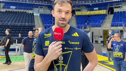 Sertaç Şanlı'dan EuroLeague şampiyonluğu yorumu: "İyi ki bu takımdayım"
