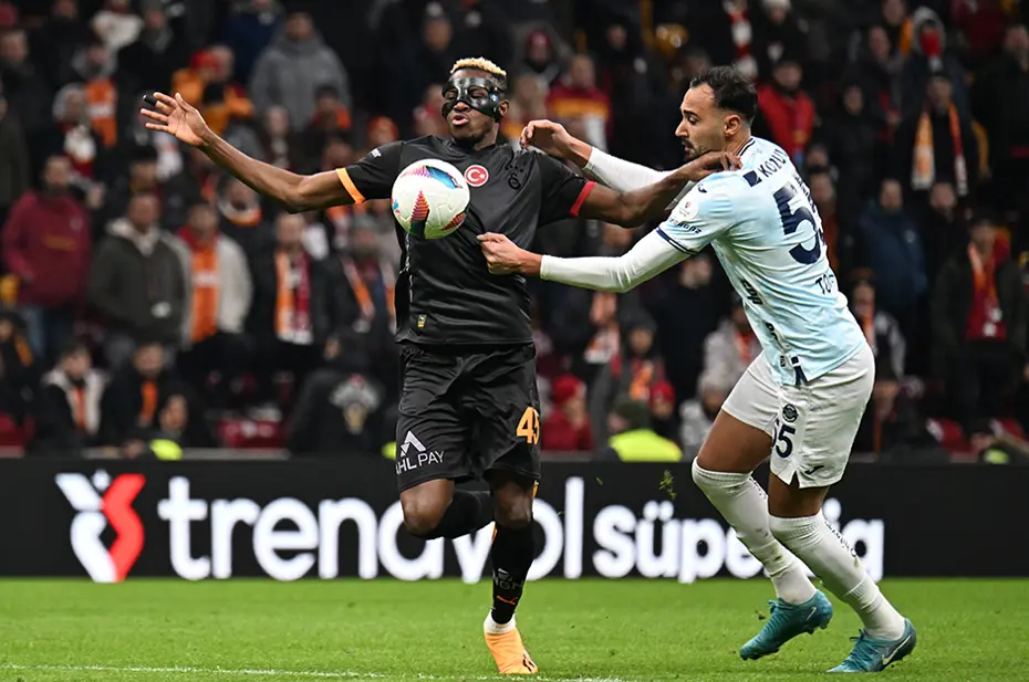 Avrupa basını, Galatasaray-Adana Demirspor maçını konuşuyor: "Türk futbolunda skandal" - 4 Avrupa basını, Galatasaray-Adana Demirspor maçını konuşuyor: "Türk futbolunda skandal" - 4