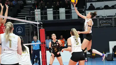 Vakıfbank'tan üst üste 11. galibiyet