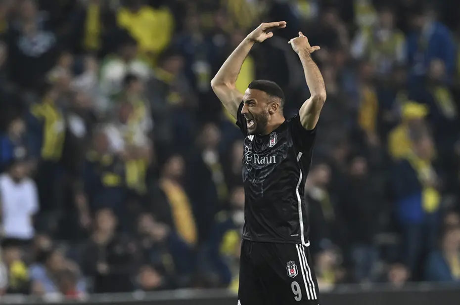 Beşiktaş'tan Cenk Tosun kararı - 2