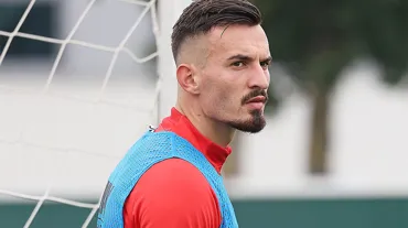 Mergim Berisha'dan transferde ters köşe: Dortmund iddiaları vardı