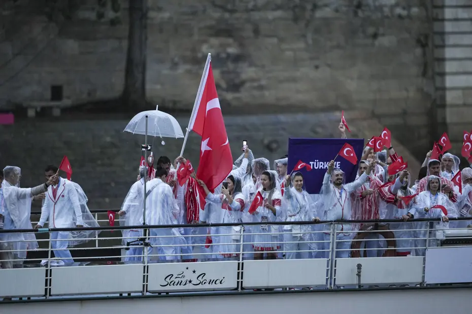 Paris 2024: Açılış töreninde Türkiye - 10 Paris 2024: Açılış töreninde Türkiye - 10