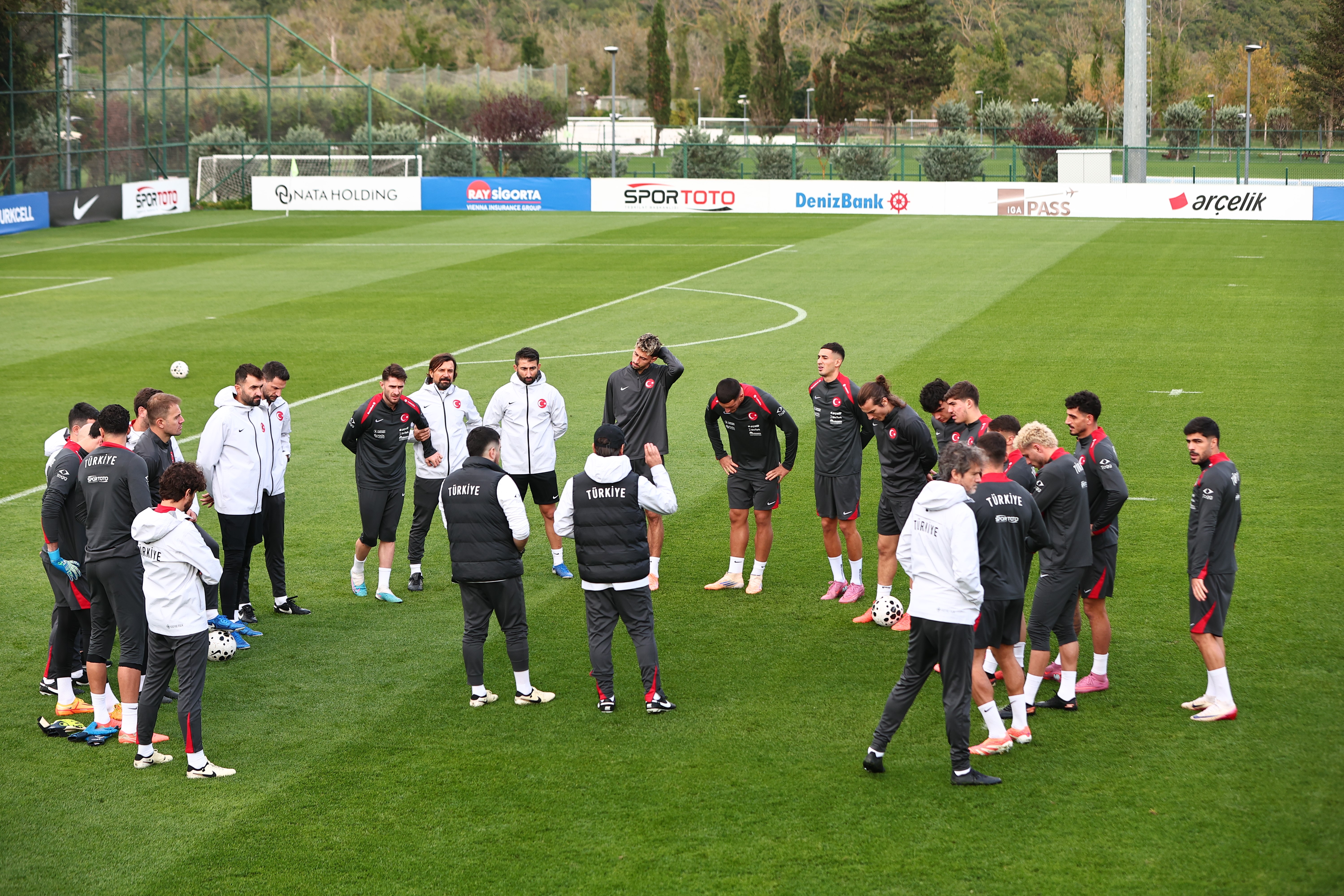 A Milli Takım'da Gürcistan hazırlıkları başladı: Berke Özer yerine yeni isim dahil edildi
