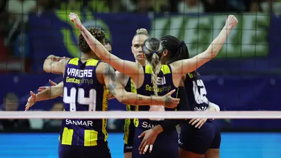 Fenerbahçe Opet Sultanlar Ligi'nde finalde