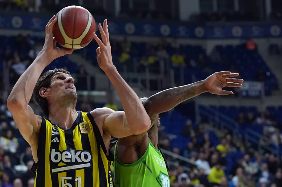 Fenerbahçe'den açıklama: "Sözleşmesindeki çıkış opsiyonu kullanılarak yollarımız ayrılmıştır" - 3