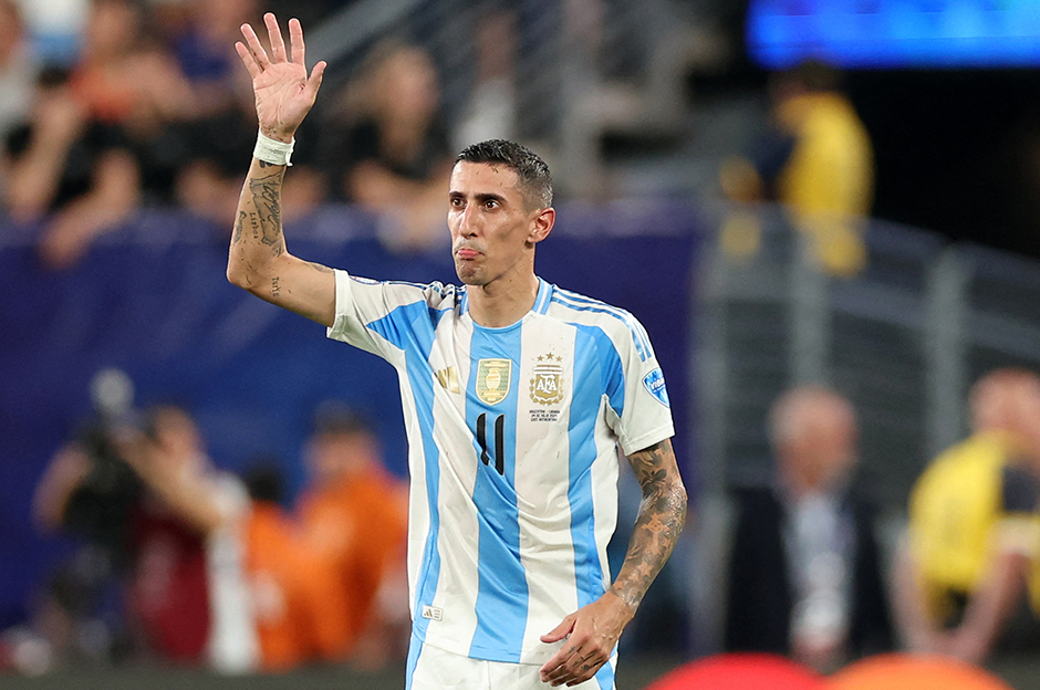 Angel Di Maria ağlayarak açıkladı: "Kararım değişmeyecek"