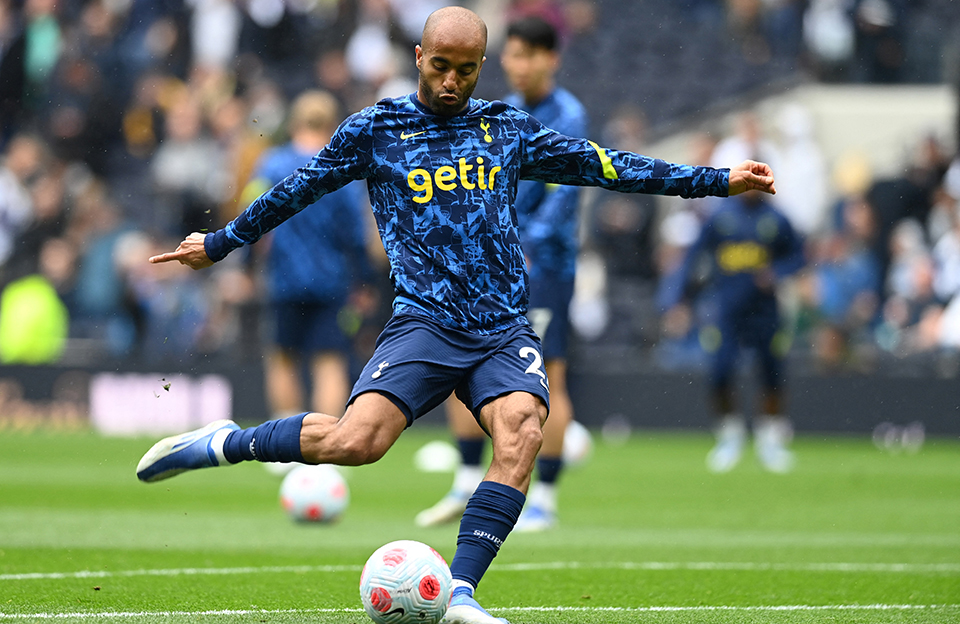 Tottenham yıldız oyuncunun ayrılığını duyurdu