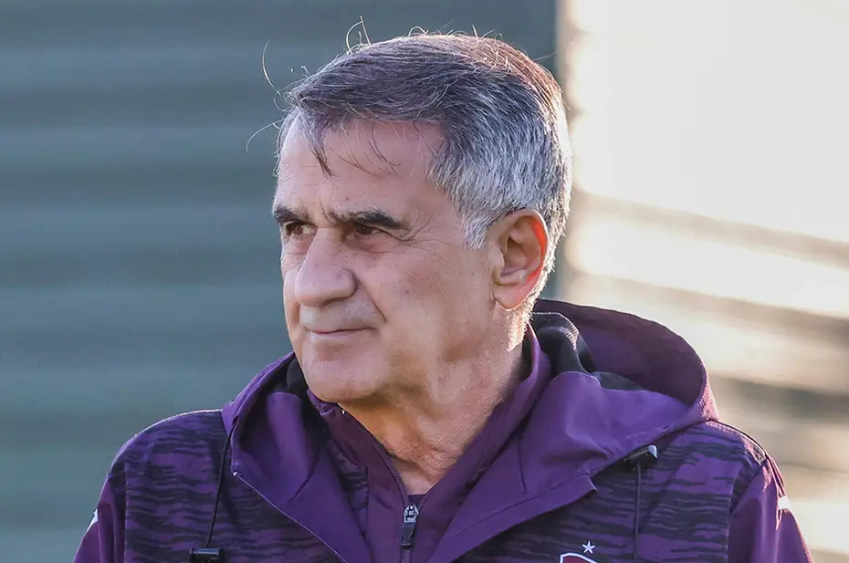 Şenol Güneş Trabzonspor'daki soruna dikkat çekti: "Cevap bulamıyorum" - 7 Şenol Güneş Trabzonspor'daki soruna dikkat çekti: "Cevap bulamıyorum" - 7
