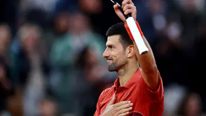 Novak Djokovic set vermeden turladı