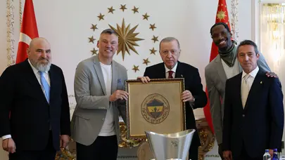 Cumhurbaşkanı Erdoğan, Fenerbahçe Beko'yu kabul etti