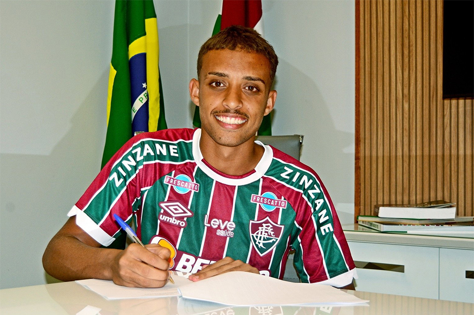 Felipe Melo oğluyla aynı takımda forma giymeye hazırlanıyor