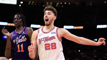 Alperen Şengün "double-double" yaptı, Rockets 16 sayı geriden gelip kazandı