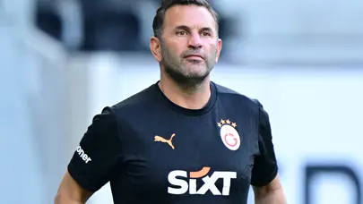 Okan Buruk'tan transfer açıklaması: Sağ bek için isim verdi