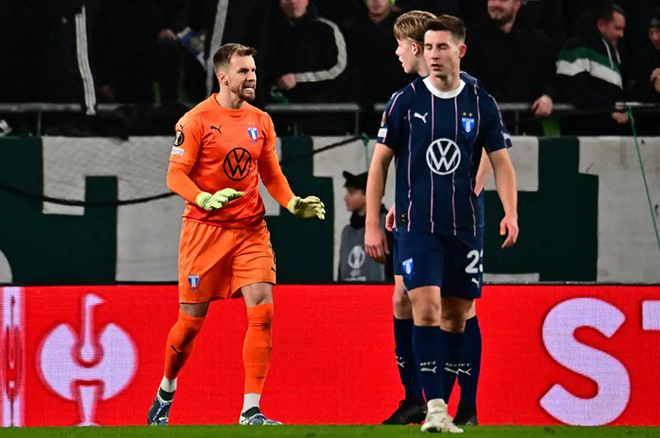 Malmö'nün kalesinde kriz: Galatasaray maçında 17 yaşındaki kaleciye kaldılar - 3
