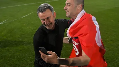 Burak Yılmaz'dan soruşturma başlatılan eski hocası Christophe Galtier'e destek