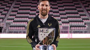Ödül Lionel Messi'nin oldu