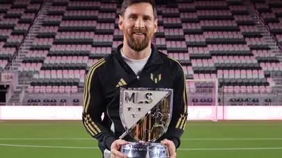 Ödül Lionel Messi'nin oldu