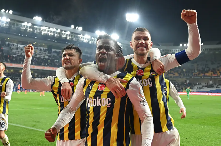Fenerbahçe'nin Süper Lig'de 2023-2024 sezonu fikstürü, derbi maçları ve detaylar - 15