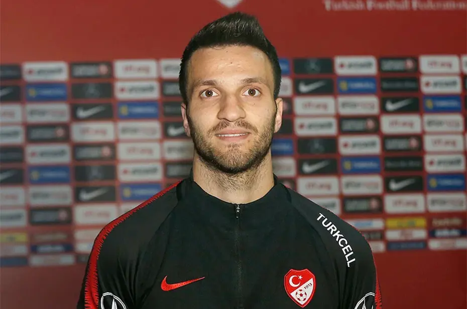 4 yıllık macera bitti; Galatasaray'da bir ayrılık daha, işte yeni takımı - 5