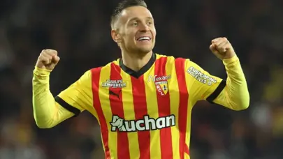 Galatasaray'da transfer gündemi alev aldı: Teklifi açıkladılar