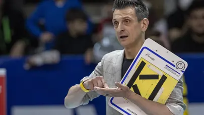 Guidetti, Türk yardımcılarına vize çıkmamasına tepki gösterdi