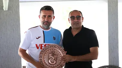 Trabzonspor Teknik Direktörü Nenad Bjelica'dan altyapı toplantısı